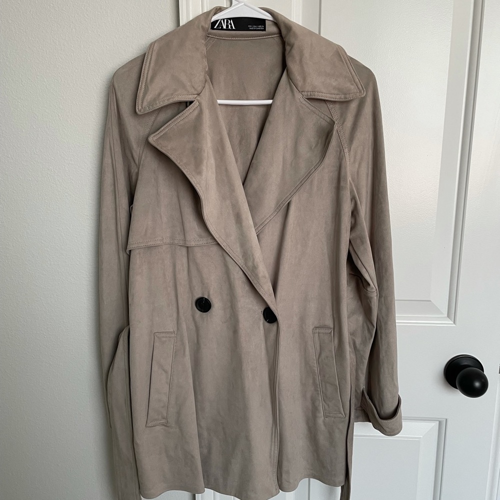 Women’s Zara suede jacket